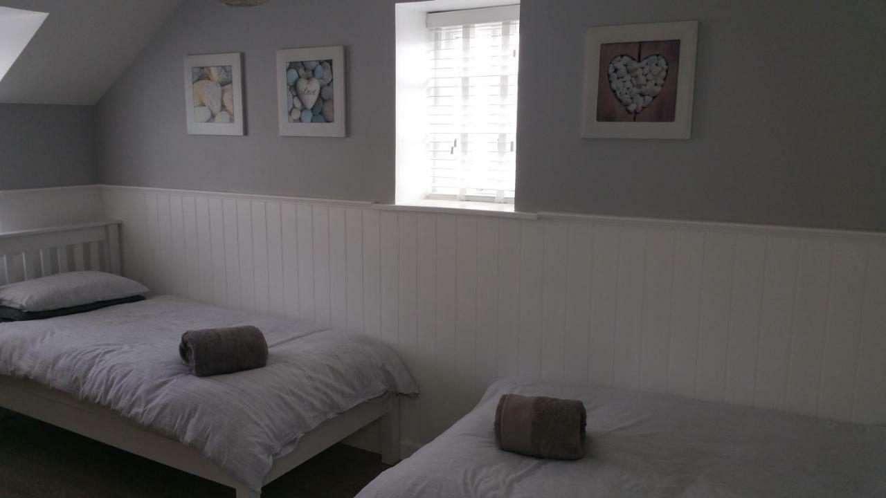 Bo'S Holiday Cottage Истборн Екстериор снимка